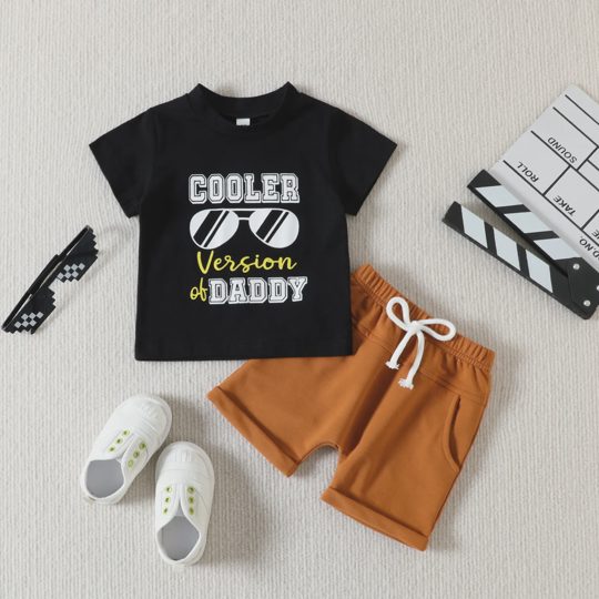【6M-4Y】2-piece Boys Letter And Sunglasses Print Shirt And Shorts Set