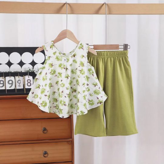 【18M-11Y】2-piece Girls Butterfly Floral Vest And Pants Set