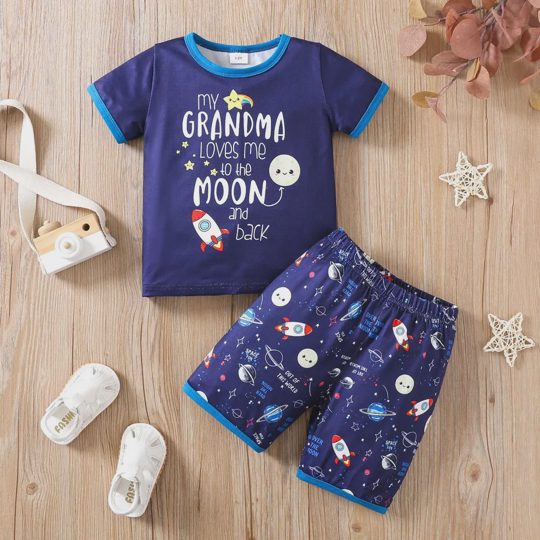 【18M-8Y】Boys' Fashion Rocket & Planet Letter Print Short Sleeve T-Shirt + Shorts Set With Stars And Moon