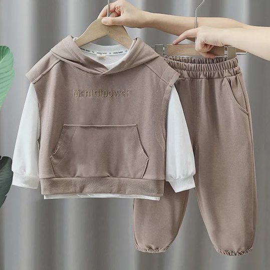 【18M-8Y】3-piece Boys Stylish Sweatshirt And Hooded Vest And Sweatpants Set