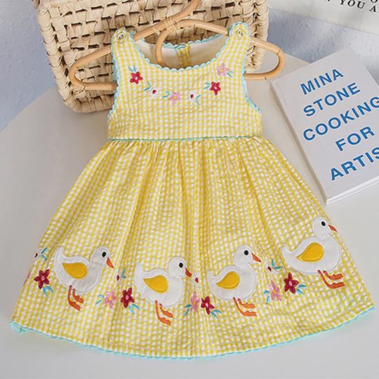 【9M-5Y】Girls Cotton Yellow Plaid Duck Embroidery Sleeveless Dress