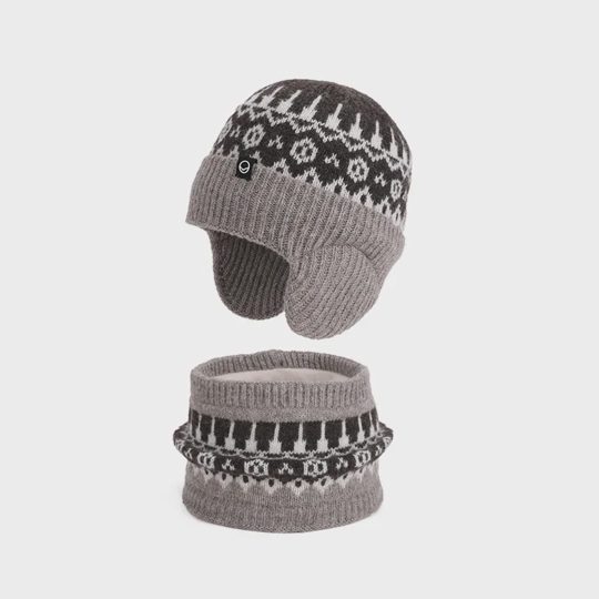 Unisex Warm Knitted Pullover Hat & Neck Warmer Set